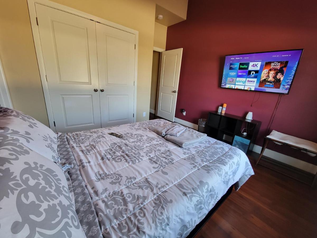 Modern, Private, Smart 4 Bedroom Condo In Desirable Location In Mcallen With Pool! McAllen Exterior foto